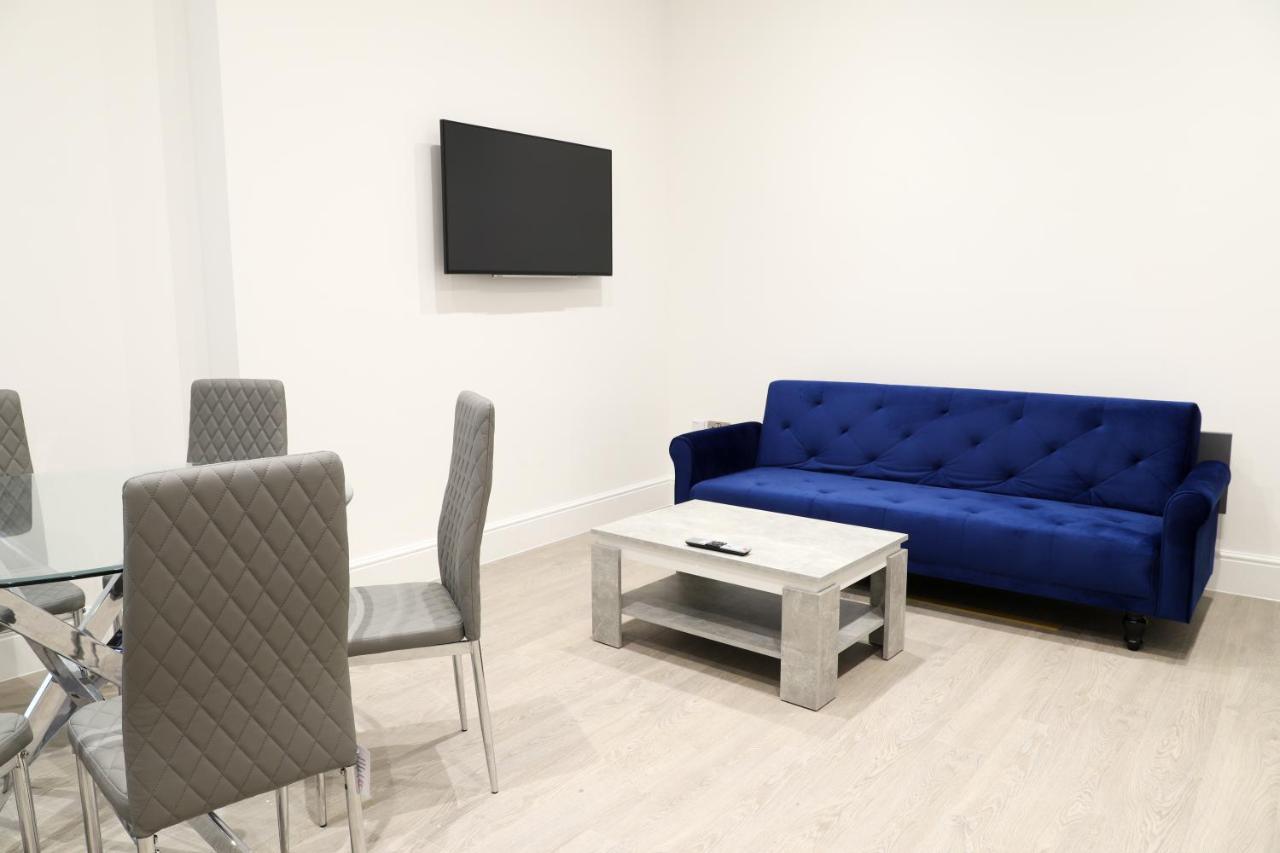 16 Queen Avenue City Centre Serviced Apartment W Free Parking リヴァプール エクステリア 写真